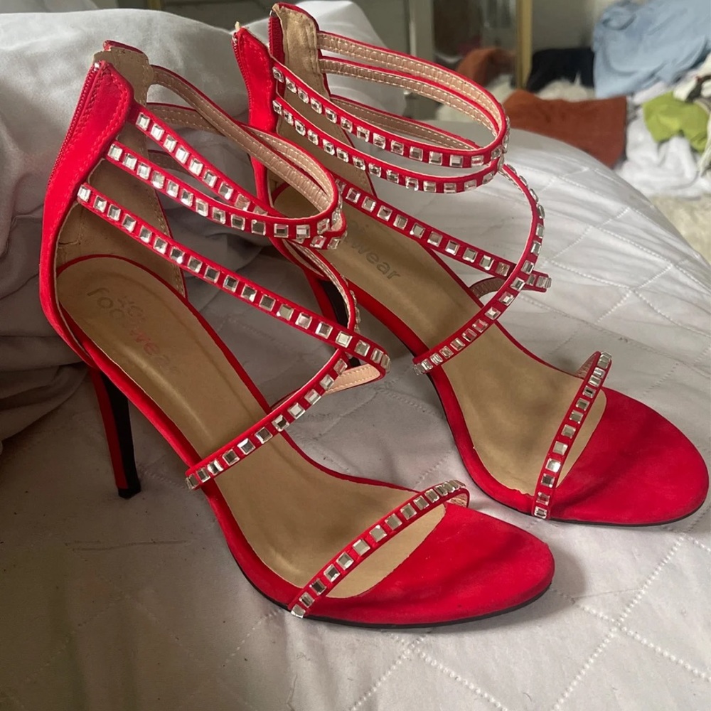 Red Heels - Picture 2 of 4